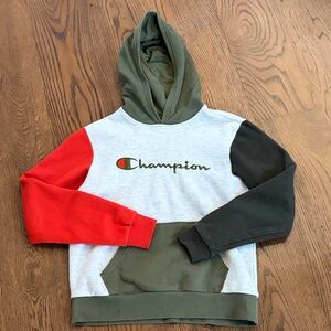 Champion Multicolor boys Hoodie with Logo size L